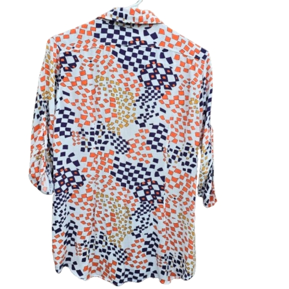 CAbi Grand Prix Geometric Print Button Dow Blouse Sz S - Picture 2 of 9